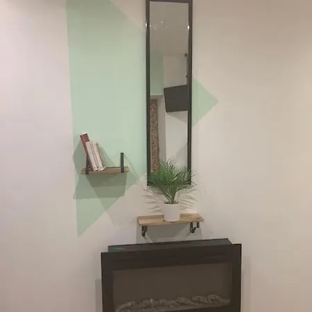 Studette Le Figuier *